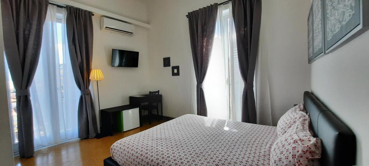Politeamari Hotell Palermo Eksteriør bilde