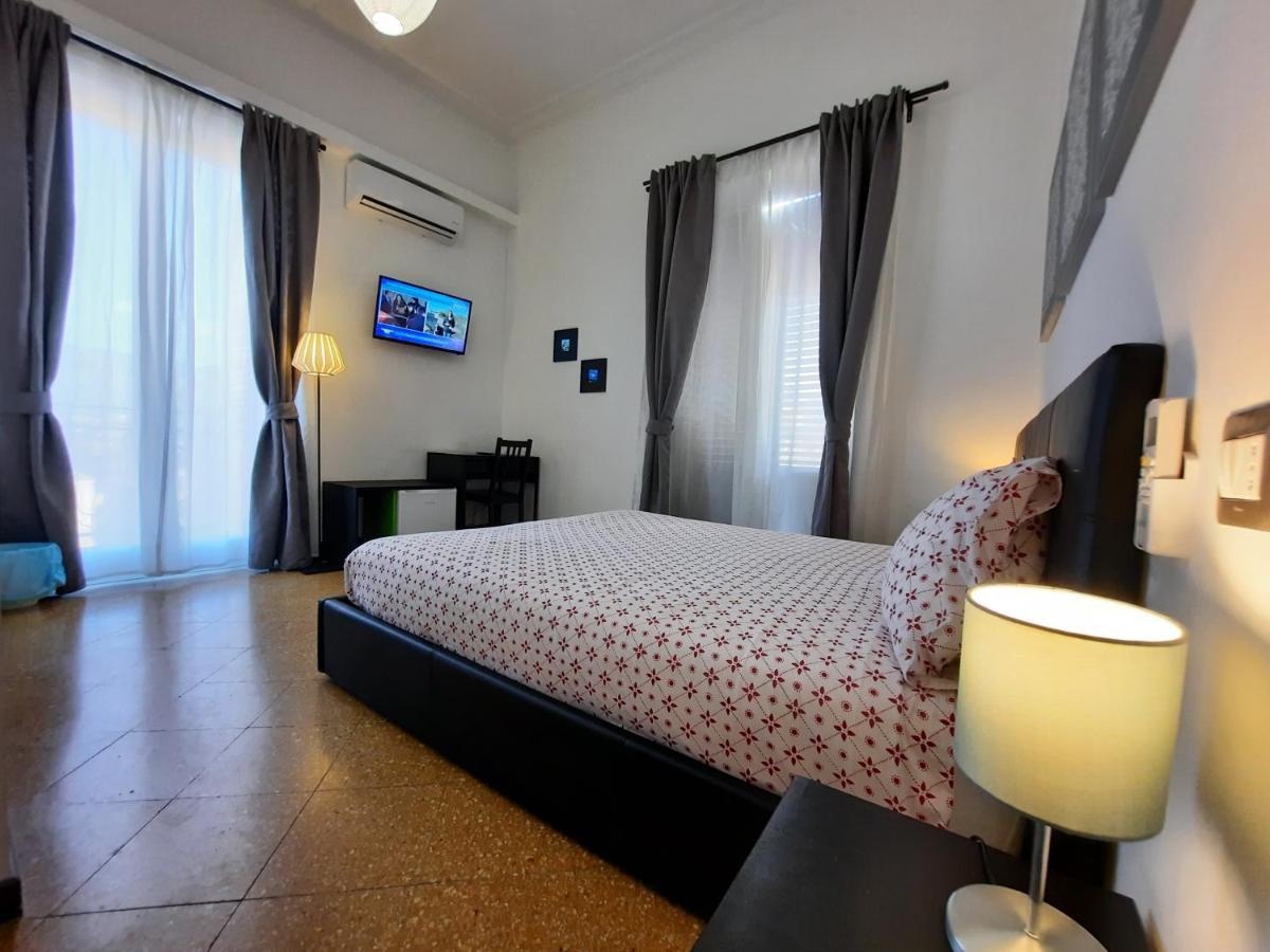 Politeamari Hotell Palermo Eksteriør bilde